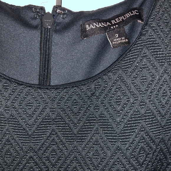 Banana Republic Textured Dress - Picture 5 of 6